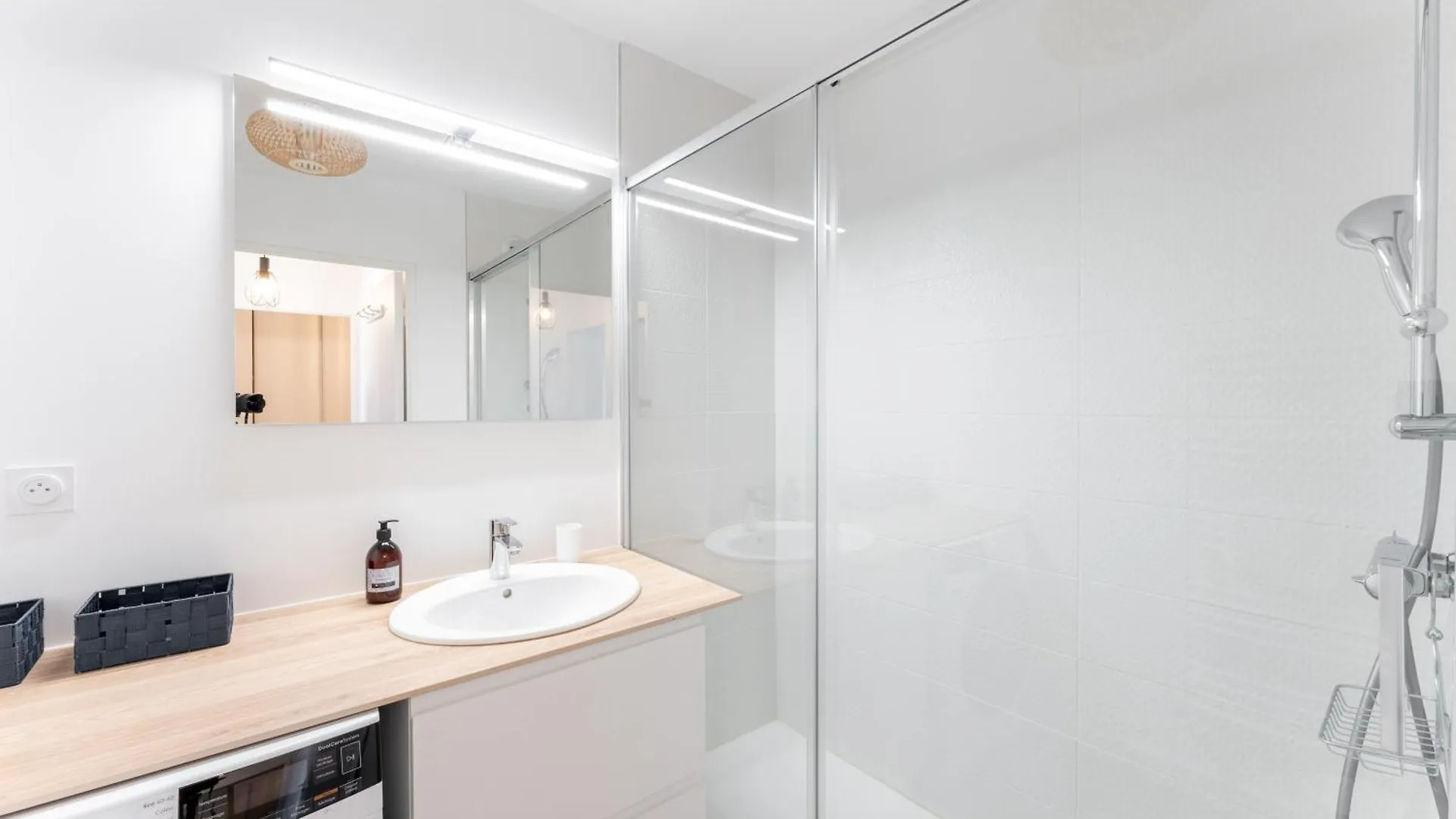 Apartamento Mdor - Montagari Appt A Lyon Francia